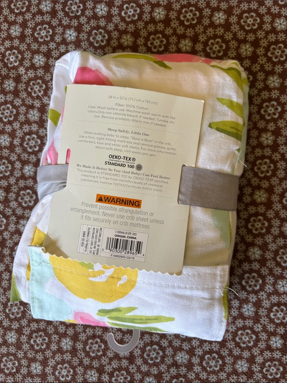 100% cotton adorable NEW crib sheet